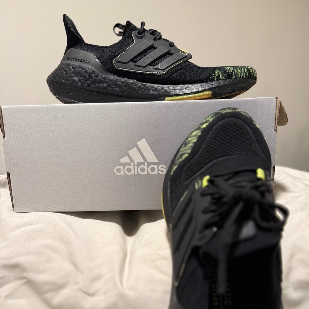 Adidas Ultraboost 22 Parley Black/Green Men’s 6.5